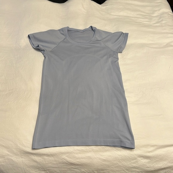 lululemon athletica Tops - Lululemon Swiftly